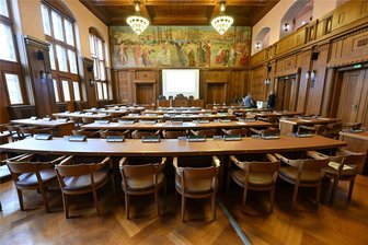 Sonderstadtrat in Chemnitz: Was vom BSW-Antrag übrig blieb - Diese Aussicht haben die Mitglieder des Stadtrates gleich zweimal im November.