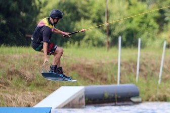 Sonne, Spaß und Beats am See: Erstes Kinderfest und Beachparty auf der Wasserskianlage in Rossau - 