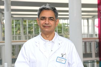 Sonntagsvorlesung am Kreiskrankenhaus Freiberg: Chefarzt klärt über eine heimtückische Gefäßerkrankung auf - Chefarzt Dr. med. Ameer-Al-Nakkash spricht am Sonntag über das Risiko einer tückischen Gefäßerkrankung.