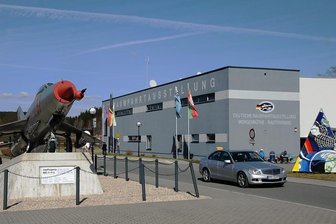 Sorgen um Kostenexplosion in Raumfahrtschau von Morgenröthe-Rautenkranz - Die Raumfahrtschau in Morgenröthe-Rautenkranz soll erweitert werden. Die Gemeinderäte befürchten, dass die Baukosten explodieren. 