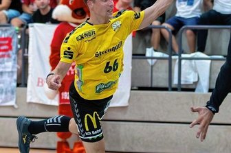 Souverän, aber ohne den großen Glanz - Miroslav Nedoma traf beim HC Glauchau/Meerane für den SV 04 Oberlosa insgesamt fünf Mal. Nur Ivan Kucharik war mit neun Toren erfolgreicher.