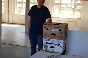 Sozialverein baut Angebote deutlich aus - Mathias Stempell, Vorsitzender der Jumi Kinderhilfe in Oelsnitz, in den neuen Räumen. Ab November will der Verein dort seine Angebote unterbreiten.