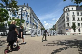 Spätere Nachtruhe am Chemnitzer Brühl: Rathaus reagiert nach Umfrage -