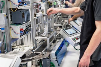 "Spätschicht": Mehr als 80 Unternehmen öffnen ihre Türen für Interessierte - 