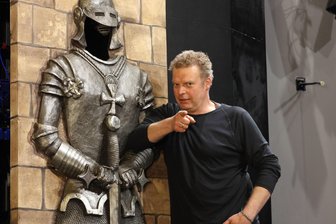 „Spamalot“ in Zwickau: Was bleibt bei der Bühnenfassung vom Kultfilm „Ritter der Kokosnuss“? - Regisseur Matthias Thieme kehrt für die Inszenierung von „Spamalot“ nach 13 Jahren an seine alte Wirkungsstätte zurück.