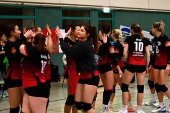 Spannender ging es nicht: Wildcats gewinnen ihr letztes Spiel für 2024 in der Volleyball-Sachsenliga - Die Mädels des FSV Reichenbach dürfen jetzt erst einmal durchatmen. Ihr Jahr beendeten sie mit einem 3:2-Auswärtserfolg beim TuS Dippoldiswalde.
