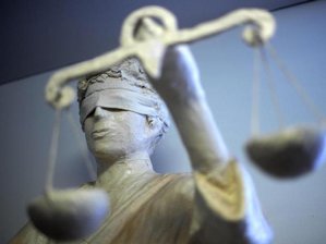 Spanner wird vor Gericht freigesprochen - 