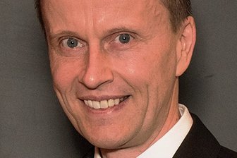 Sparkasse Chemnitz trotzt Niedrigzinsen - Michael Kreuzkamp - Vorstandschef der Sparkasse Chemnitz
