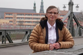 Sparzwang: Zwickauer AfD will Baubürgermeisterin-Posten abschaffen und Kulturförderung kürzen - Ist der Posten von Silvia Queck in Gefahr? Wenn es nach der AfD geht, braucht Zwickau keine Baubürgermeisterin.
