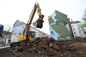 Spatenstich für ersten Neubau auf dem Brühl seit der Wende - 