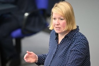 SPD hält an Bafög-Reform fest - Ärger über Äußerung von Bär - Wiebe Esdar, stellvertretende Vorsitzende der SPD-Budnestagsfraktion, sagt, die Union solle in puncto BafögReform bitte kein Chaos verursachen. (Archivfoto)