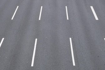 Sperrung am Autobahndreieck Hochfranken wegen Instandsetzungsarbeiten - Ab Dienstag ist die Verbindungsrampe von der A 93 zur A 72 in Richtung A 9 gesperrt.