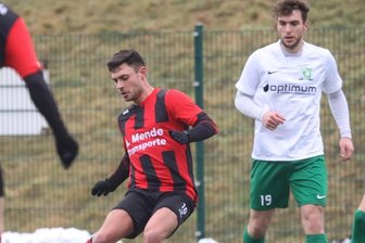 "Spielen unter 2G ist Option" - Gelungener Auftakt in die Testspiele: Gegen Grün-Weiß Klaffenbach gewannen die Mittweidaer Fußballer am vergangenen Sonntag 6:2. Felix Ebert (l.) traf dabei doppelt. Am Samstag geht es gegen den Reichenbacher FC. 