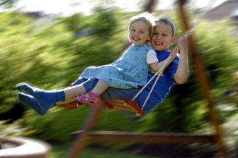 Spielplätze, Freibad, touristische Infrastruktur: Viele Bauvorhaben in Stadt im Erzgebirge - Die geplanten Projekte in der Stadt Lugau etwa für Spielplätze können unter anderem dazu beitragen, die Lebensqualität von Familien zu erhöhen.