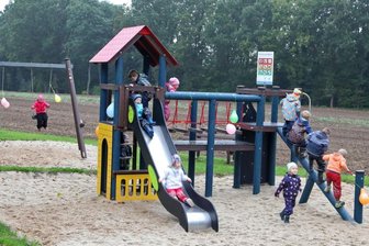 Spielplatz in Reinholdshain saniert -