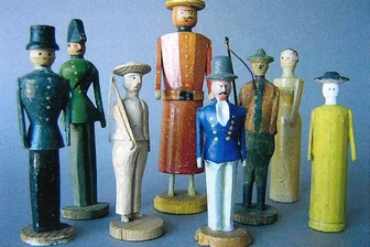 Spielzeug aus dem Erzgebirge: Sonderausstellung in der Manufaktur der Träume - In der Schau sind auch alte Seiffener Figuren zu sehen.