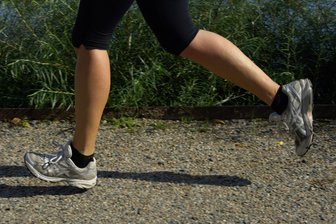 Sportliches Miteinander: Purple-Path-Lauftreff in Lugau und Gersdorf - Die Laufschuhe binden und gemeinsam mit anderen Sportenthusiasten etwas für die Fitness tun, heißt es am Samstag in Lugau und Gersdorf.