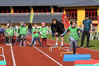 Sportvereine im Erzgebirge beschließen für sich selbst höhere Beiträge - Damit unter anderem der  Kindersport nicht auf der Strecke bleibt, haben die Sportvereine im Erzgebirgssportbund mehrheitlich entschieden, höhere Mitgliedsbeiträge abzutreten. Foto: Carsten Wagner