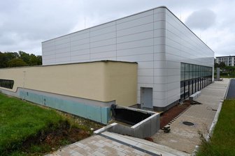 Sportzentrum soll noch dieses Jahr öffnen - Die Gerüste sind weg, die Zweifeldhalle in Hartmannsdorf ist fertig. Doch Restarbeiten sind notwendig.