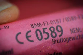 Sprengkörper in Treppenhaus gezündet -