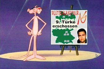 Spurensuche im braunen Dickicht - Szene aus dem Bekenner-Video der terroristischen Organisation "Nationalsozialistischer Untergrund".