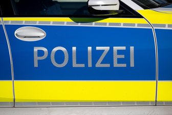 Spurwechsel führt zum Unfall auf der A 72 im Vogtland - Die Polizei konnte den Unfallverursacher in Bayern stoppen.