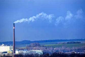 St. Egidien: Rat moniert Lärm und Luftverschmutzung durch Knauf Insulation - Vom Steinwolle-Produzenten Knauf Insulation (früher Heraklith) gehen Geruchs- und Lärmbelästigungen aus.