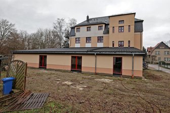 St. Egidien: Sondersitzung wegen Bauvorhaben - Für den unvollendeten Krippenanbau an der Bahnhofstraße soll ein Kredit aufgenommen werden.