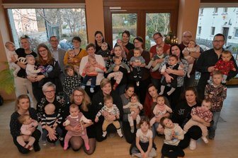Stadt im Erzgebirge begrüßt Neugeborene - In Oelsnitz gab es jetzt die Babywillkommensfeier für die Neugeborenen des ersten Halbjahres 2024.