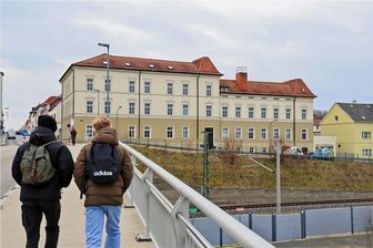 Stadt Meerane verkauft Vereinshaus an der Amtsstraße: Wie viel Geld müssen Investoren auf den Tisch legen? - Für das Objekt an der Amtsstraße 5 sucht die Stadtverwaltung einen Käufer.