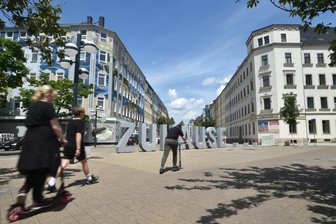 Wie soll das Leben von 3000 Einwohnern am Brühl künftig aussehen? Bleibt der Boulevard ein reines Wohngebiet oder wird er zu einem urbanen Viertel entwickelt? Diese Frage zu entscheiden, wurden die Anwohner befragt.