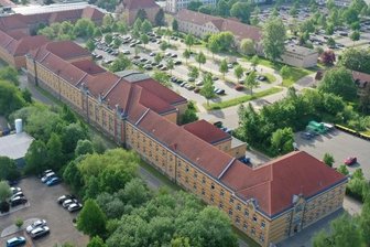 Stadt und Kreis streiten um Mietvertrag - Der Landkreis belegt im Verwaltungszentrum mehrere Häuser. Wie lange noch?