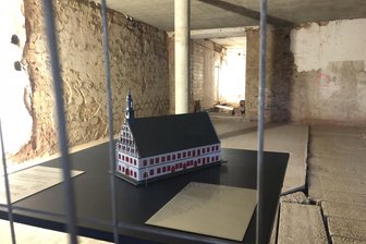 Stadt und Planer informieren über Arbeiten am Gewandhaus - 