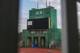 Stadt will Marathonturm im Sportforum nun doch erhalten -