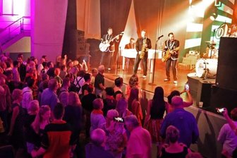 Stadt will neue Pläne fürs Schützenhaus in Hohenstein-Ernstthal - "The Firebirds" aus Leipzig haben am vergangenen Samstag für ein volles Haus und ausgelassene Stimmung im Schützenhaus gesorgt. Es war die erste große Veranstaltung nach langer Partypause. 