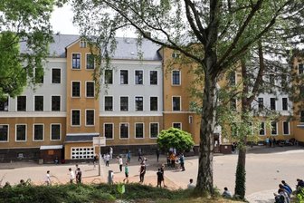 Stadt will Schulgebäude sanieren -