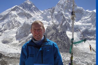 Stadtbibliothek Meerane: Reisevortrag über Himalaya-Trekking - Wolfgang Richter berichtet in Meerane von seinem Trekking im Himalaya.