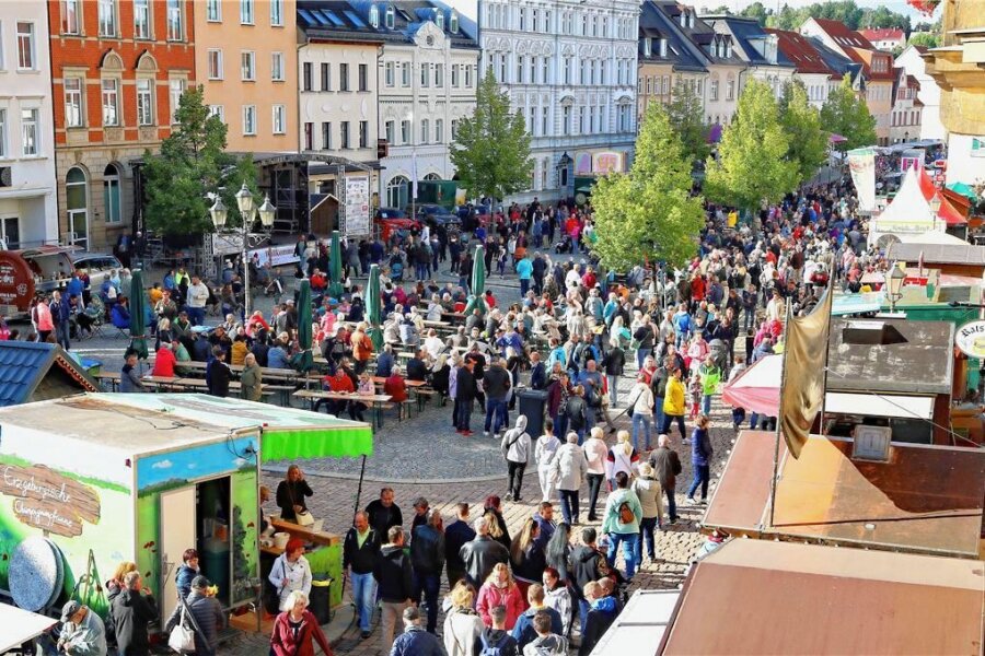 Stadtfest in Werdau fällt aus - Gewerbeverbund hat die Reißleine gezogen - Im vergangenen Jahr wurden bei durchwachsenem Wetter zur größten Stadt-Sause rund 20.000 Besucher gezählt.