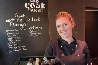 Stadtgeflüster: Süße Grüße vor der ganz großen Reise - Hanna Sophie Bethke hat mit 20 ihre Konditorenprüfung abgelegt und lockt vor ihrer Australienreise die Chemnitzer noch mal mit Pralinen an.