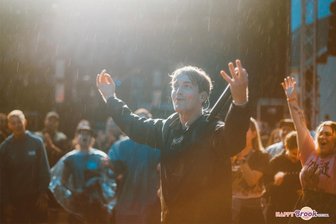 Stadtparkfest in Limbach-Oberfrohna: Diese Sächsischen Nachwuchsbands reisen zum Open Air an - Nachwuchsbands stehen am Dienstag beim „Stadtpark Open Air“ in Limbach-Oberfrohna auf der Bühne.