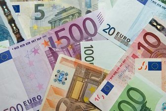 Stadträte stimmen für höhere Diäten -
