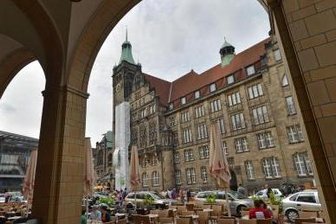 Stadträte wollen "gläsernes Rathaus" - 