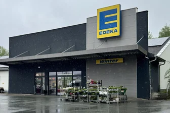 Stadtrat berät über Edeka-Neubau in Lößnitz: So fiel die Entscheidung aus - Der Edeka-Markt im Neubaugebiet in Lößnitz will umziehen. Vor Ort soll es aber auch künftig einen Lebensmittelmarkt geben.