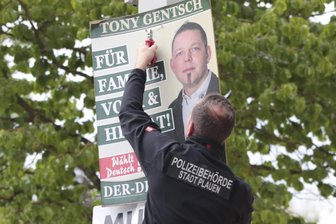 Stadtverwaltung entfernt Wahlplakate -