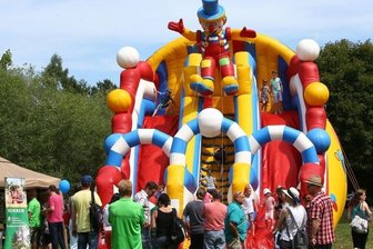 Stadtwerke laden zum 20. Spieletag - Bei vorangegangenen Spieletagen, wie hier 2017, ging es auf dem Stadtwerkegelände stets hoch her. 