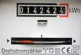Stadtwerke Oelsnitz: Strom und Gas werden drastisch teurer - Preisanstieg bei den Stadtwerken Oelsnitz: Beim Gaspreis gibt es im Bestandskundentarif einen Anstieg von 114 Prozent, der Strompreis verdoppelt sich zum 1. Januar fast.