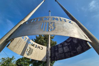 Stahl-Riese an der B 174 in Chemnitz verschwunden: Wo ist er hin? - Von zwei Anlagen dieser Art ist in Chemnitz nur noch diese am Harthauer Berg erhalten.