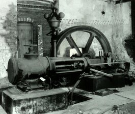 Dampfmaschine
