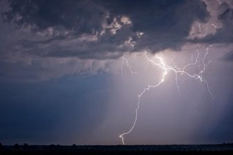 Starke Niederschläge gehen über Sachsen nieder -