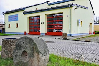 Starkregen: Stadt Werdau will in Langenhessen künftig Überflutungen verhindern - Mehrfach musste die Feuerwehr Langenhessen bei Starkregen in die Crimmitschauer Straße 87 ausrücken.